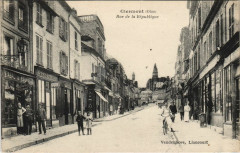 Clermont Rue de la Republique à Clermont
