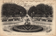 Vichy Le Parc vue prise de la Terrasse du Casino à Vichy