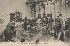 Carte postale, Institution St-Joseph, Epinal, L'Atelier 2