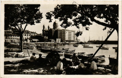 Saint-Raphael Le port