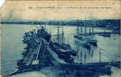Saint-Raphael Le Port et vue sur le Quartier des Sables