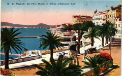 Saint-Raphael Boulevard Félix Martin et Statue d'Alphonse Karr