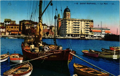 Saint-Raphael Le port