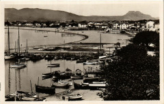 Saint-Raphael Le Port et Frejus Plage