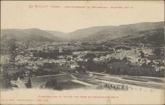 Carte postale, Le Thillot (Vosges), arrondissement de Remiremont, altitude 497 m., Panorama avec la vallée, vue prise de Fresse-sur-Moselle