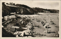 Binic La Plage de l'Avant Port -
													22 Côtes d'Armor
												