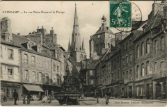 Guingamp La Rue Notre Dame et la Pompe à Guingamp