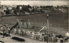 Saint-Cast Boulevard de la Mer vers la Pointe de l'Isle