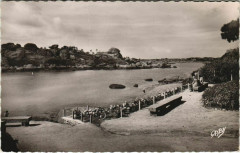 Ploumanach Perros-Guirec - Plage de la Bastille à Perros-Guirec