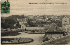 Guingamp Un Coin du Jardin Public - Le Nouvel Hopital à Guingamp