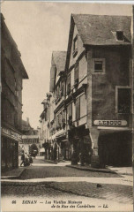 Dinan Les Vieilles Maisons de la Rue des Cordeliers à Dinan