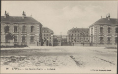 Carte postale, Epinal, La Caserne Courcy, L'Entrée