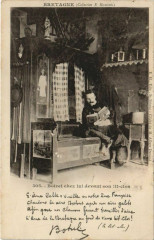 Botrel chez lui devant son lit-clos France