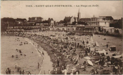 Saint-Quay Portrieux La Plage en Aout France à Saint-Quay-Portrieux