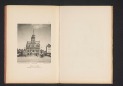Gezicht op het stadhuis in Compiègne, Frankrijk Hotel de Ville (titel op object) Compiègne et ses Monuments (oise) (serietitel op object), Rp-F-2010