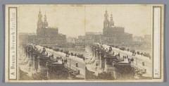 Gezicht op de Augustusbrücke in Dresden. In de verte de Katholische Hofkirche Elbbrücke (titel op object) Dresden (serietitel op object), Rp-F-F1383