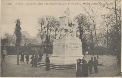 Carte postale, Paris, Monument élevé à la mémoire de Jules Ferry par G. Michel (jardin des Tuileries)