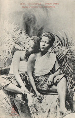 Phnom-Penh-Jeunes femmes cambodgiennes