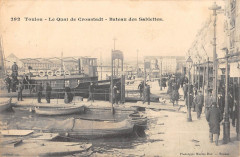 Toulon Quai De Cronstadt Bateau Des Sablettes à Toulon