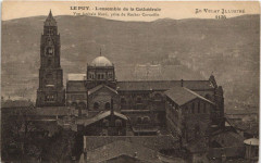 Le Puy - L'ensemble de la Cathédrale -
													43 Haute Loire
												