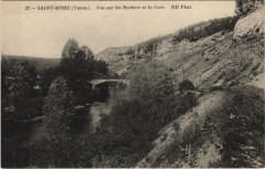 Saint-More Vue sur les Rochers et la Cure