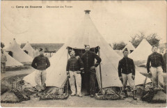 Camp de Sissonne Decoration des tentes à Sissonne