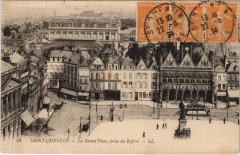 Saint-Quentin La grand place à Saint-Quentin