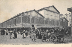 Saint Denis Le Marche à Saint-Denis