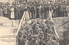 La Rochelle Embarquement Pour Le Bagne De Dieudonne Et Deboe De La Bande à La Rochelle