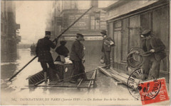 Inondation 1900 Paris Rue de la Bucherie Un Radeau France