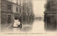 Inondation 1900 Paris Rue Maitre-Albert Un Radeau France