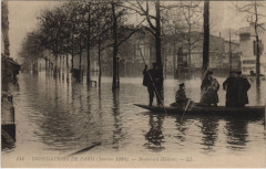 Carte postale ancienne Inondations de Paris (Janvier 1910) - Boulevard Diderot
                                                                     à Paris 12e
                                
