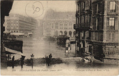 Carte postale ancienne Inondation 1900 Paris Gare Saint-Lazare Place de Rome France
                                                                     à Paris
                                