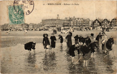 Berck Plage Enfants a la Peche à Berck