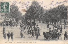 Paris Avenue De La Grande Armee