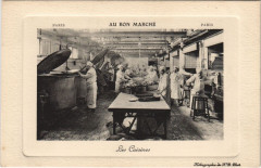 Carte postale ancienne Paris Au Bon Marhce Les Cuisines
                                                                     à Paris 7e
                                