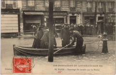 Inondations 1910 Paris Sauvetage par les marins