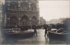 Inondations 1910 Paris Parvis Notre-Dame Canots Berthon