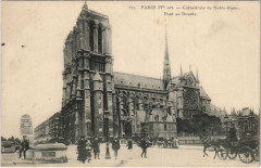 Paris 4e Notre-Dame Pont au Double à Paris 4e