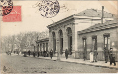 Carte postale ancienne La Morgue
                                                                     à Paris 4e
                                