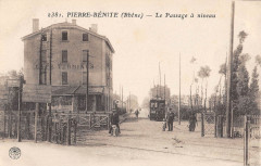 Pierre Benite Le Passage A Niveau