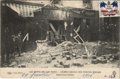 Carte postale ancienne Les Zeppelins Sur Paris Effet de bombe
                                                                     à Paris
                                