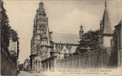 Tours La Cathedrale Saint-Gatien hotel Duchatel à Tours