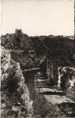 Les Ruines de Chateau-Rocher