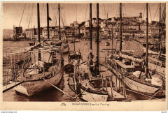 Cannes - Le Port à Cannes