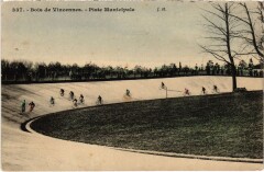 Carte postale ancienne Bois de Vincennes - Piste Municipale
                                                                     à Charenton-le-Pont
                                