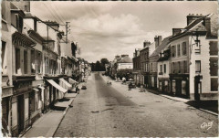 Pacy-sur-Eure Rue Edouard Isambard à Pacy-sur-Eure
