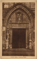 Ecouis Portail de l'Eglise