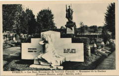 Evreux Les Deux Monuments du Souvenir Francais