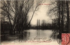 Bois de Vincennes - Etude d'Automne sur le Lac Daumesnil à Paris 12e